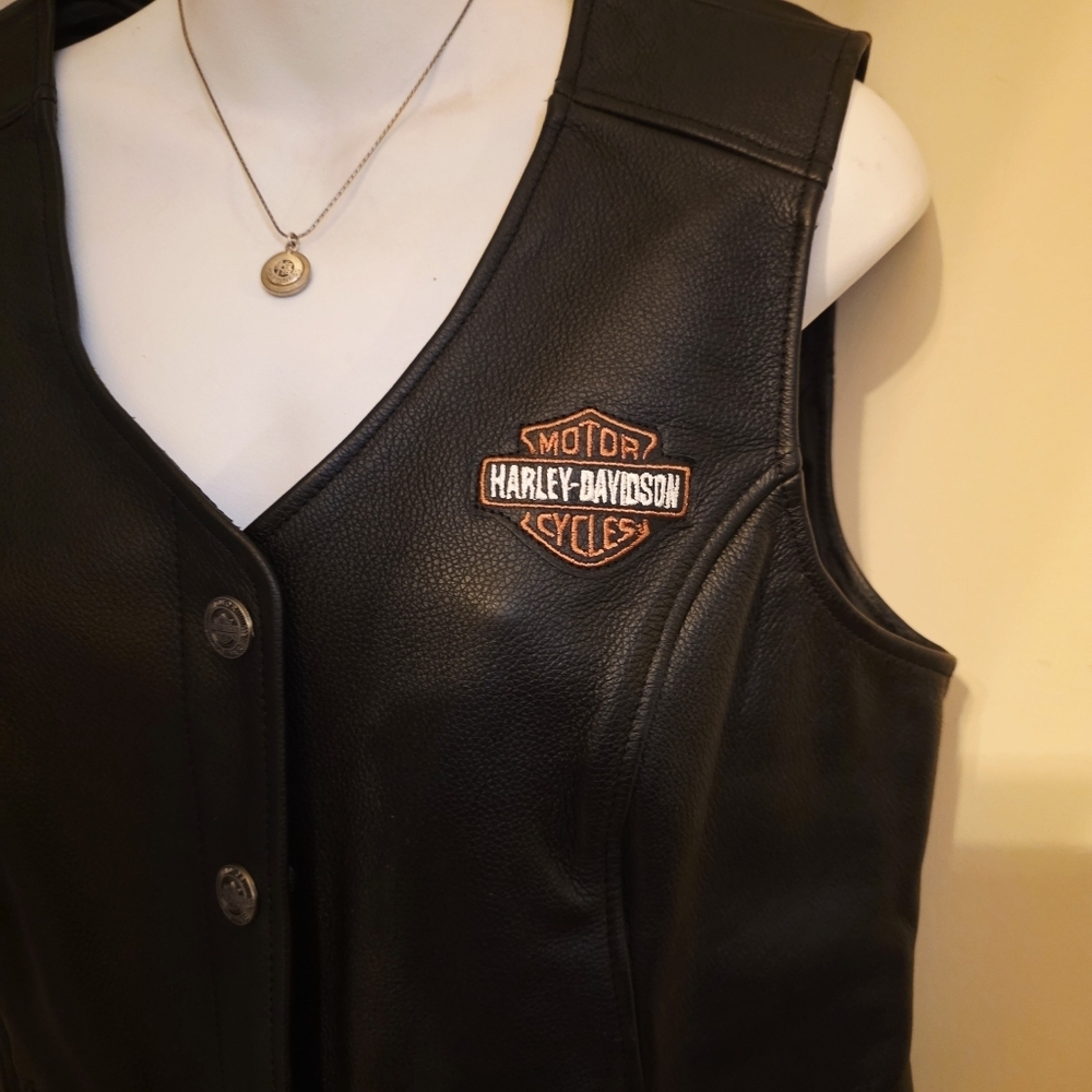 Harley-Davidson Women's Black Leather Snap-Front Vest - Picture 3 of 4